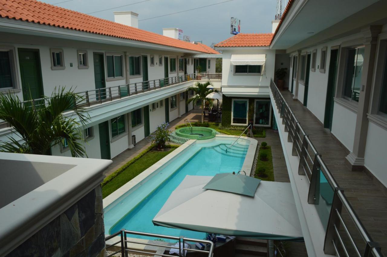 Hotel Villa Magna Poza Rica Экстерьер фото