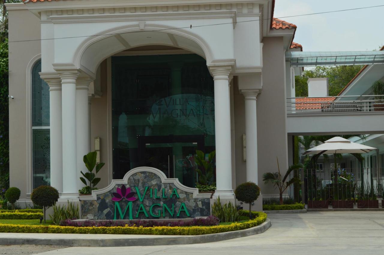 Hotel Villa Magna Poza Rica Экстерьер фото